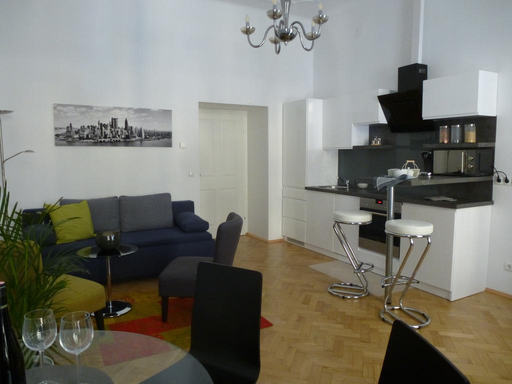 Charming Viennese Home Экстерьер фото
