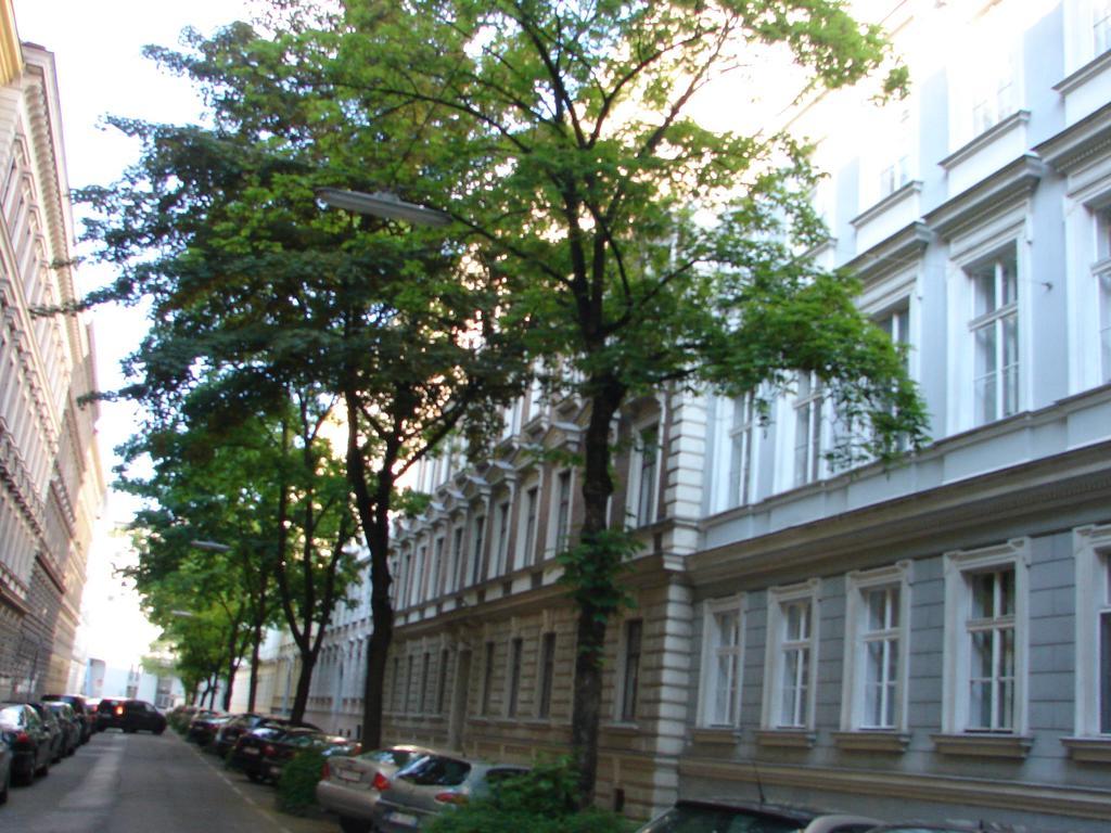 Charming Viennese Home Экстерьер фото